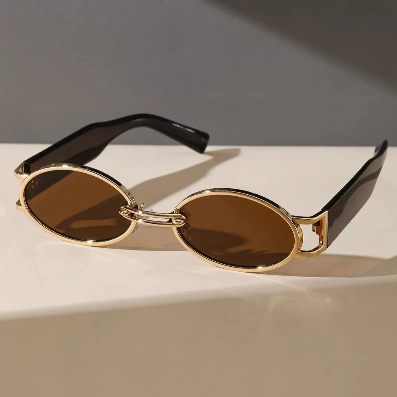 Cora Retro Shades