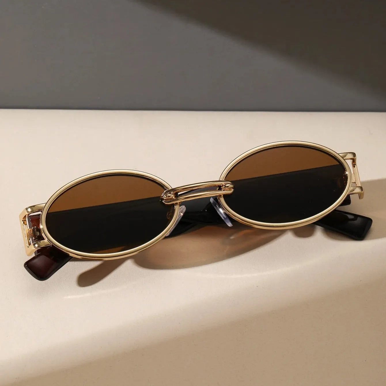 Cora Retro Shades