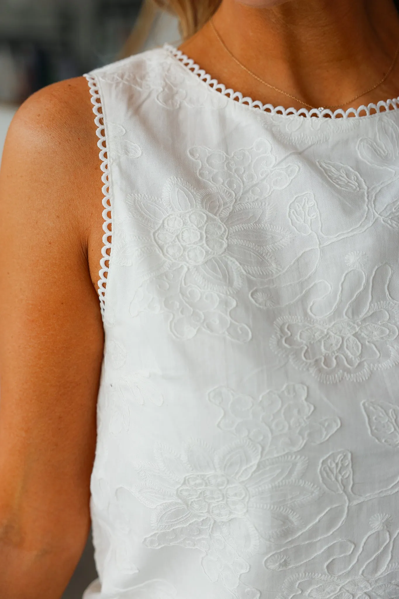 Floral Embroidered Tank - White